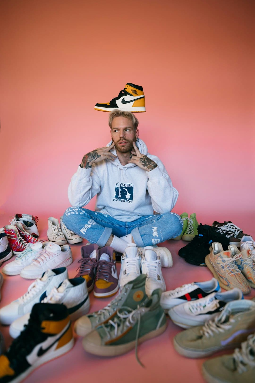 2026 셀럽들이 선택한 디자이너 스니커즈 티어 랭킹 - Kaia Gerber, Zendaya 착용